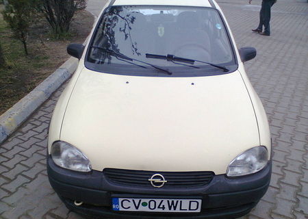 opel corsa city.