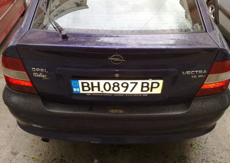 Opel Vectra 1,6 16V 1996