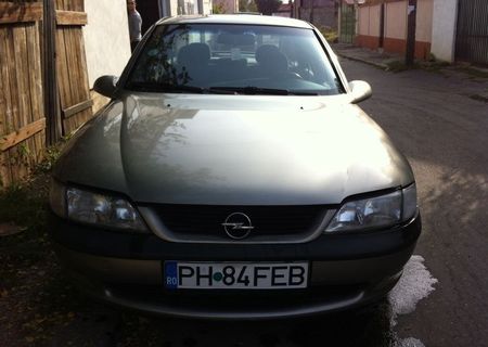 Opel vectra 1850€