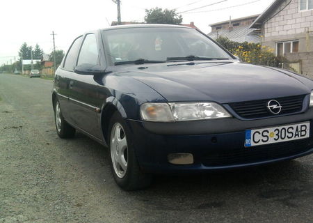 opel vectra 2,0 dti inmatr ro