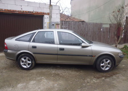 opel vectra b 16 benzina