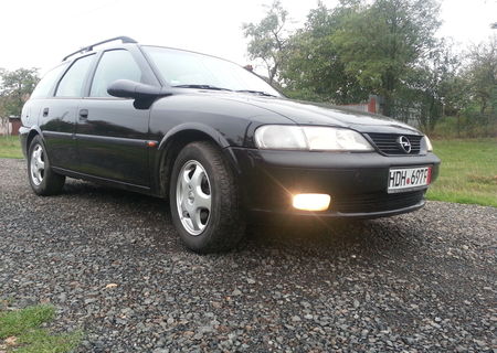 Opel vectra B    IMPECABIL