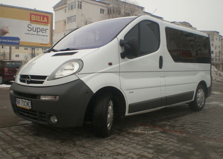 Opel Vivaro 1.9 DTI an 2002