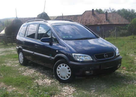 OPEL ZAFIRA 1.8 ELEGANCE