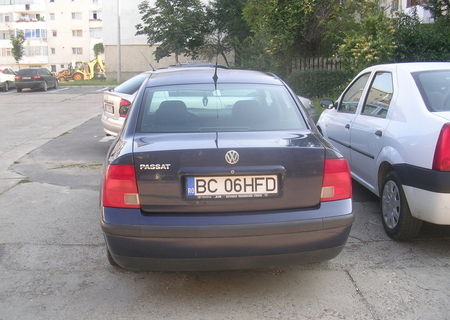 Passat,1,6 Inmatriculat RO-2011,2550Euro