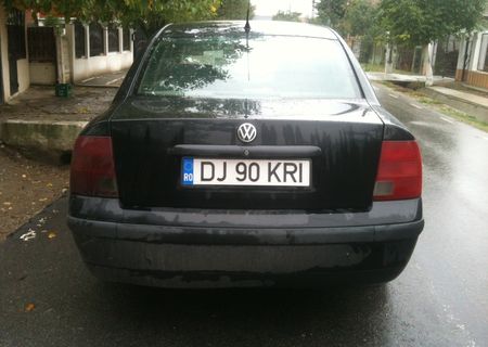 PASSAT MODEL 2000