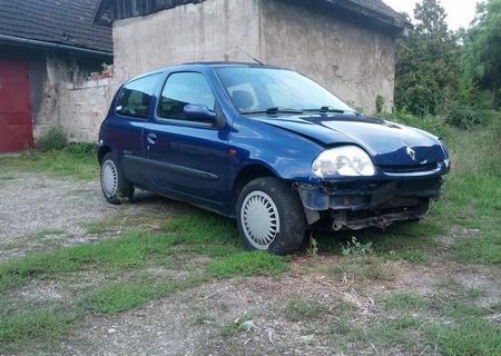 Renaul Clio  1.2 16v Avariat