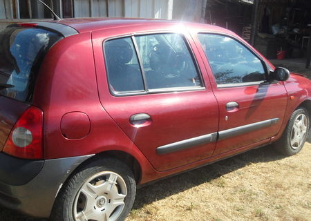 RENAULT  CLIO 1.2