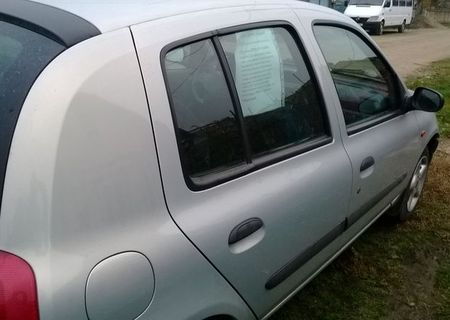 renault clio 2