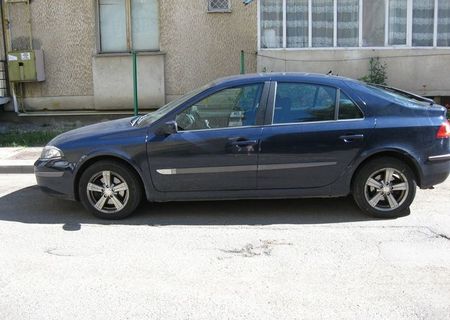 renault laguna II DIESEL  DE RO  2550 EURO 