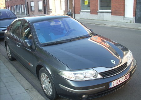 renault laguna2