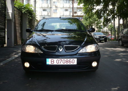 *** RENAULT MEGANE 1.6 / 16V - 11.1999 ***