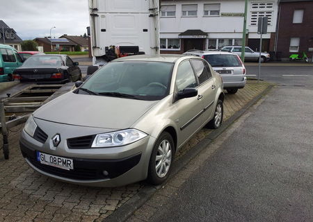 renault megane avariat dreapta spate