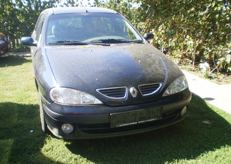 Renault Megane-Grandtour RXE, 1. 4 16V, An 12/ 1999, TAXA MEDIU: 382 EURO