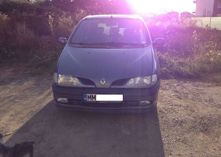 RENAULT SCENIC