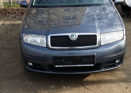 Skoda Fabia 1.4 benzina.Masina este impecabila,merita vazuta!!!