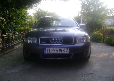 VÂND AUDI A4 2,5 QUATTRO