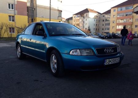 vand audi A4 