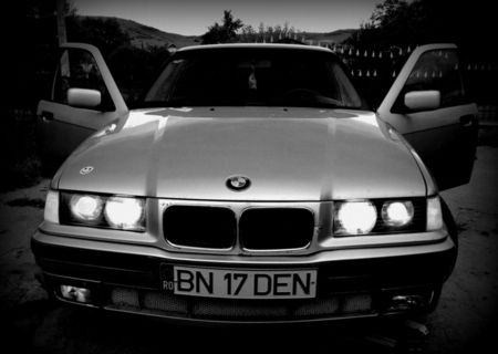 VAND BMW 318i  AN 1993
