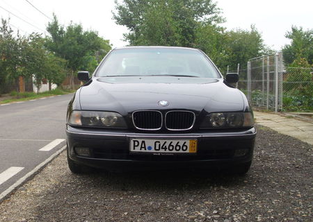 VAND BMW 525 TDS, AN 1996 CULOARE NEGRU METALIZAT