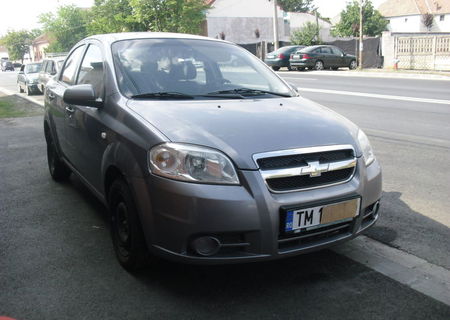 Vand chevrolet aveo 1.4 benzina,an 2006.unic proprietar.