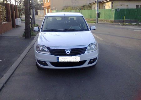 Vand Dacia Logan