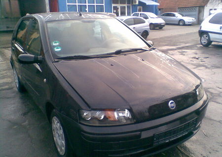 vand fiat punto