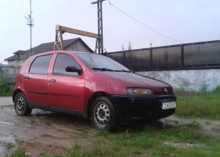 Vand Fiat Punto