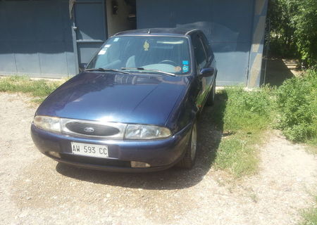 vand ford fiesta ghia