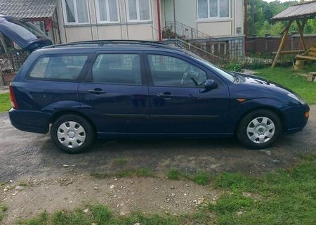 Vand Ford Focus TDDI 2001