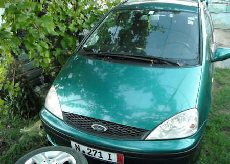 Vand Ford Galaxy, an 2001