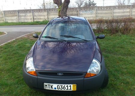 Vand Ford KA in stare buna