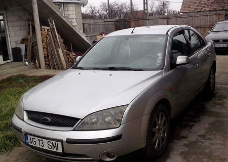 Vand Ford Mondeo 2000