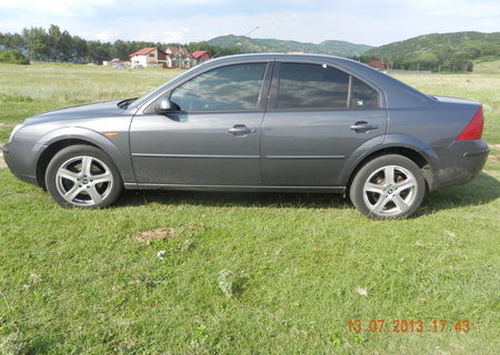 Vand Ford Mondeo 2002 Stare Excelenta Jante aliaj 17+Jante de tabla 16 