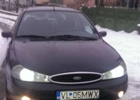 Vand Ford Mondeo