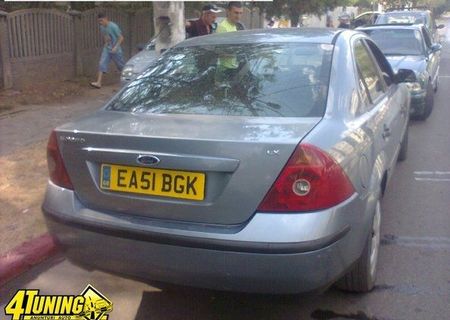 vand ford mondeo2002