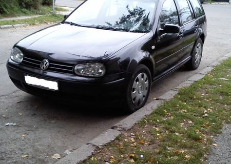 vand golf 4 variant ,an fabricatie 2003