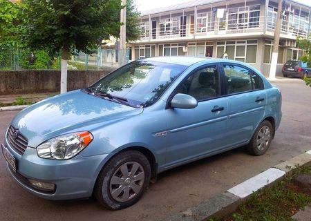 Vand Hyundai Accent 2008