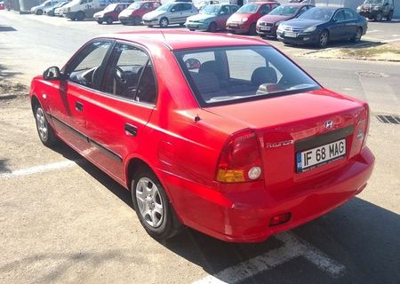 Vand Hyundai Accent