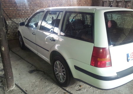 vand masina golf 4