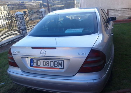 Vand Mercedes Benz