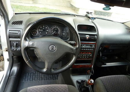 Vand Opel Astra G, 2003