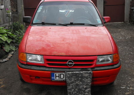 VAND OPEL ASTRA URGENT AVANTAJOS