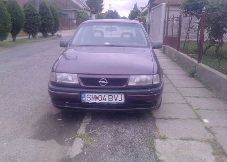 vand opel vectra 1000 euro neg