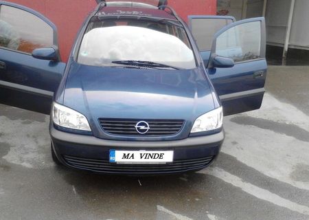 Vand opel zafira Pret avantajos