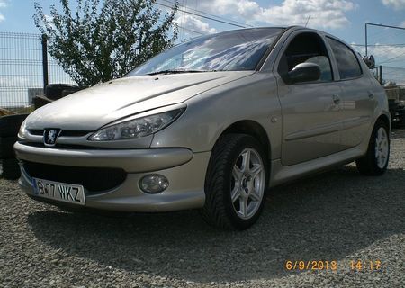 Vand Peugeot 206 3500 Euro - negociabil