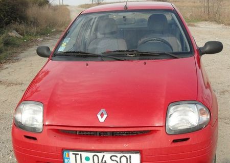 Vand Renault CLIO 2001 benzina