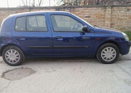 Vand renault clio 2003 1.2i