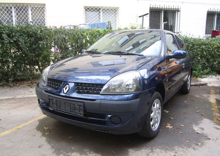 Vand Renault Clio Coupe fara motor!