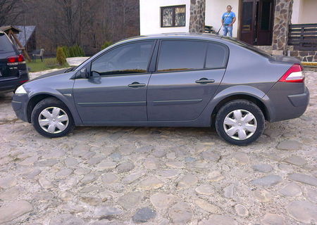 VAND RENAULT MEGANE SEDAN